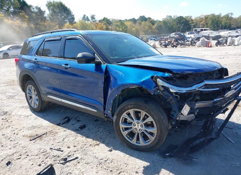 2022 Ford Explorer XLT (VIN 1FMSK8DH3NGA60883) main photo