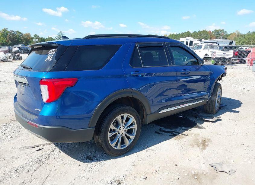 Photo 4 of 2022 Ford Explorer XLT (VIN 1FMSK8DH3NGA60883)