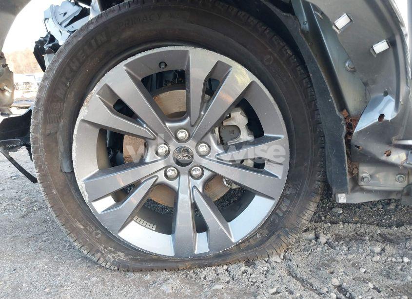 Photo 20 of 2022 Ford Explorer XLT (VIN 1FMSK8DH3NGA70054)