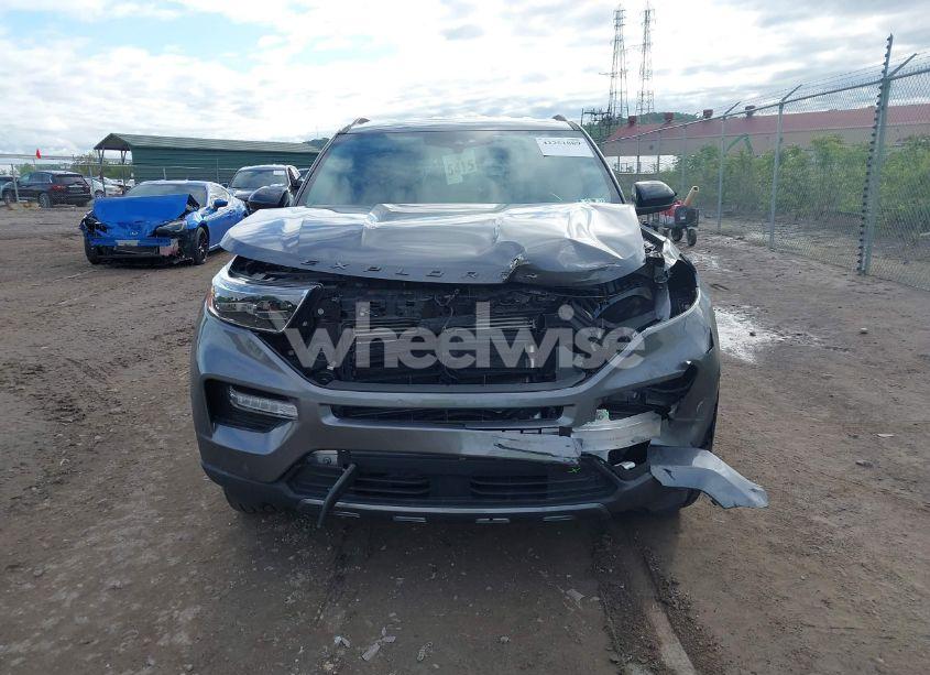 Photo 12 of 2022 Ford Explorer XLT (VIN 1FMSK8DH3NGA98100)