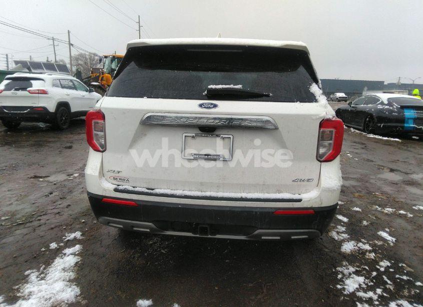 Photo 16 of 2022 Ford Explorer XLT (VIN 1FMSK8DH3NGB81512)