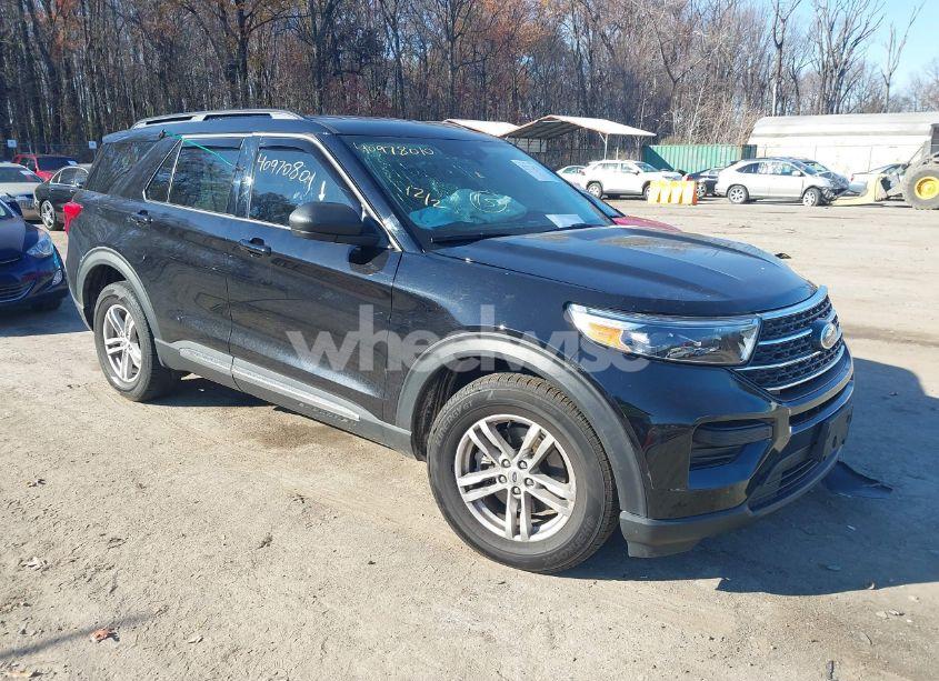 2023 Ford Explorer XLT (VIN 1FMSK8DH3PGA37512) main photo