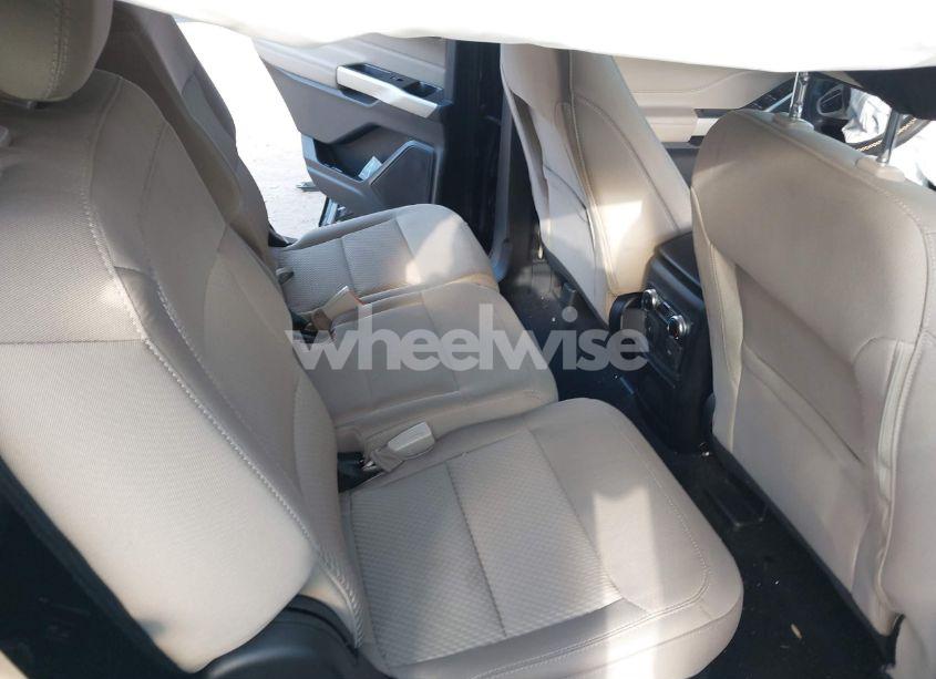 Photo 8 of 2023 Ford Explorer XLT (VIN 1FMSK8DH3PGA37512)