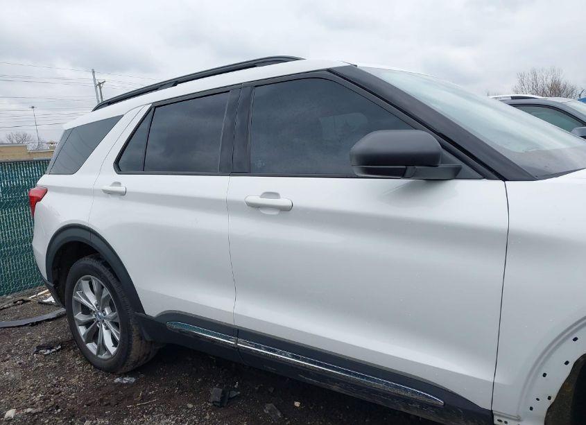 Photo 14 of 2023 Ford Explorer XLT (VIN 1FMSK8DH3PGA74575)