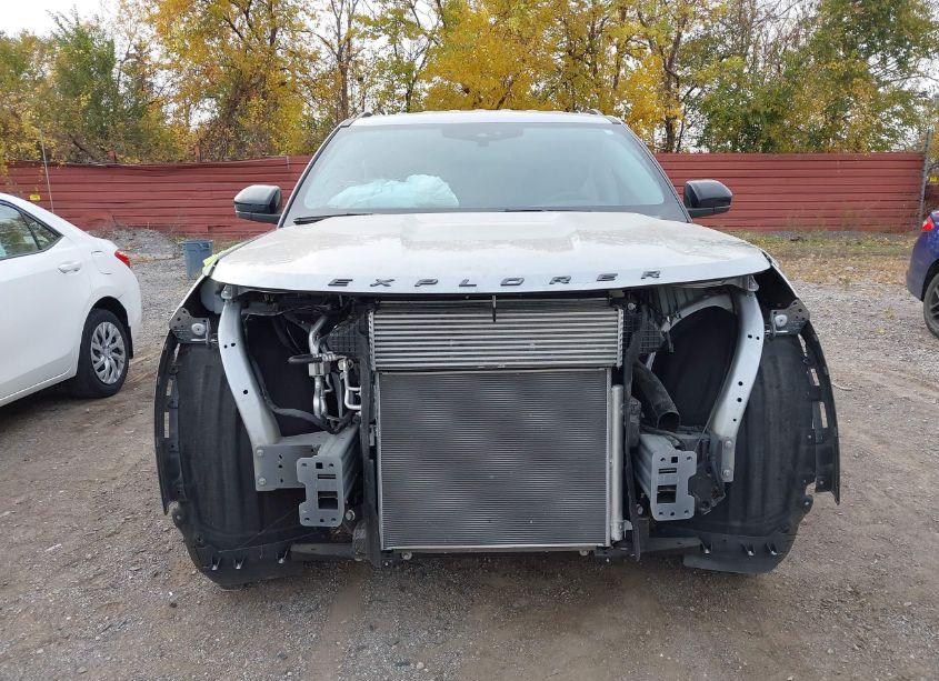 Photo 12 of 2024 Ford Explorer XLT (VIN 1FMSK8DH3RGA17652)