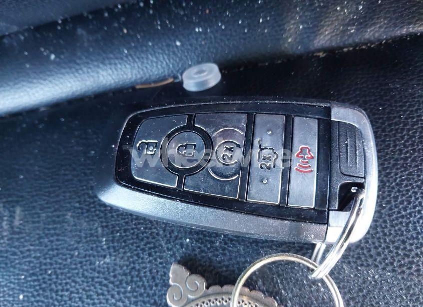 Photo 11 of 2020 Ford Explorer XLT (VIN 1FMSK8DH4LGA26190)