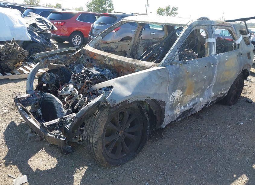 Photo 2 of 2020 Ford Explorer XLT (VIN 1FMSK8DH4LGB04662)