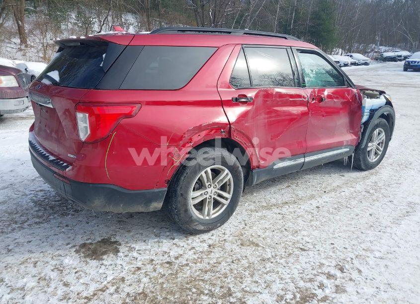 Photo 4 of 2020 Ford Explorer XLT (VIN 1FMSK8DH4LGB37905)