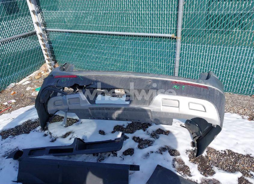 Photo 18 of 2020 Ford Explorer XLT (VIN 1FMSK8DH4LGB91589)