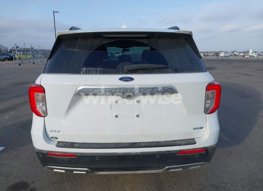 Photo 16 of 2020 Ford Explorer XLT (VIN 1FMSK8DH4LGC26437)