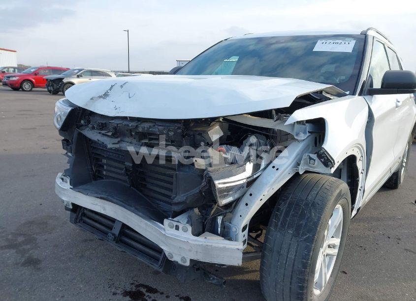 Photo 6 of 2020 Ford Explorer XLT (VIN 1FMSK8DH4LGC26437)