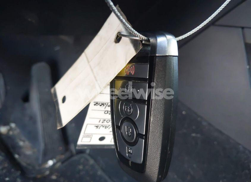 Photo 11 of 2021 Ford Explorer XLT (VIN 1FMSK8DH4MGA13621)