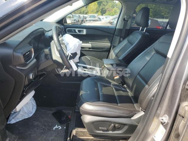 Photo 4 of 2021 FORD EXPLORER XLT (VIN 1FMSK8DH4MGC04195)