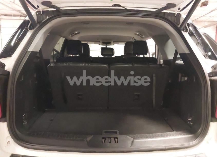 Photo 18 of 2022 Ford Explorer XLT (VIN 1FMSK8DH4NGB05636)