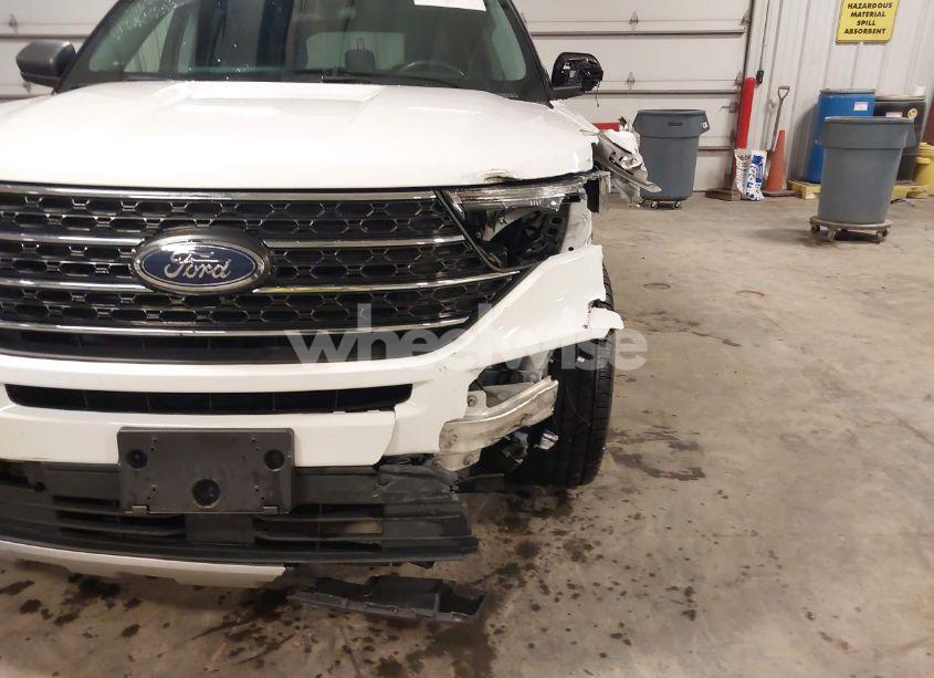 Photo 6 of 2022 Ford Explorer XLT (VIN 1FMSK8DH4NGB05636)