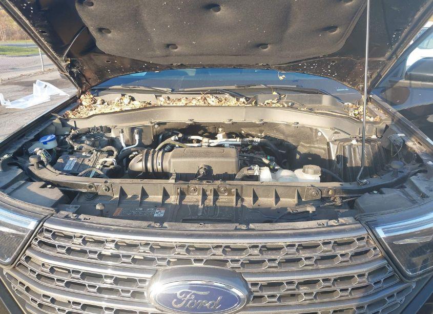 Photo 10 of 2022 Ford Explorer XLT (VIN 1FMSK8DH4NGB52715)