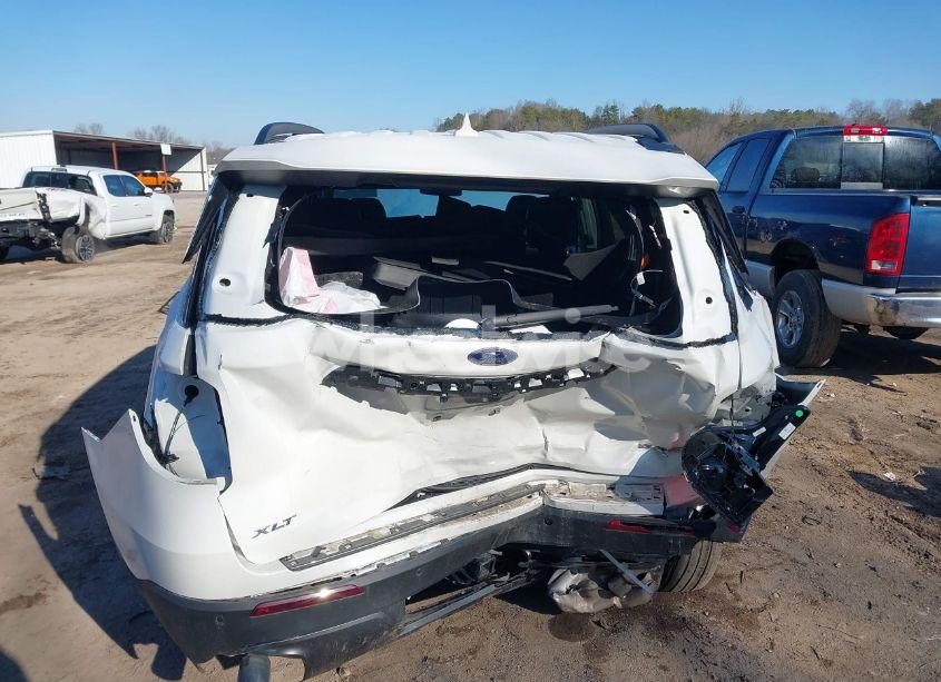 Photo 16 of 2023 Ford Explorer XLT (VIN 1FMSK8DH4PGA75394)