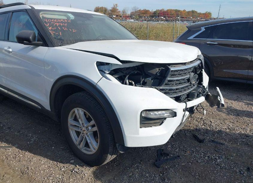 Photo 17 of 2023 Ford Explorer XLT (VIN 1FMSK8DH4PGB27994)