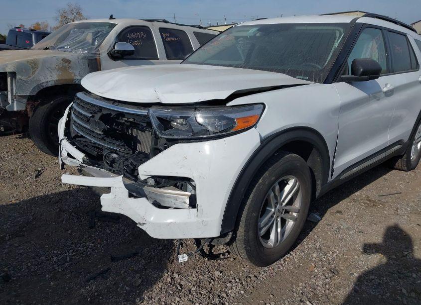 Photo 6 of 2023 Ford Explorer XLT (VIN 1FMSK8DH4PGB27994)