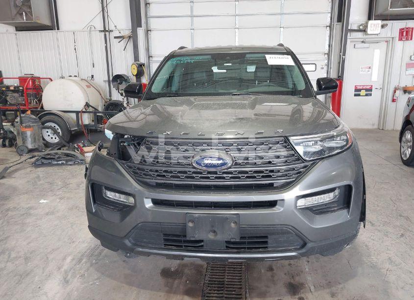 Photo 13 of 2023 Ford Explorer XLT (VIN 1FMSK8DH4PGB32936)