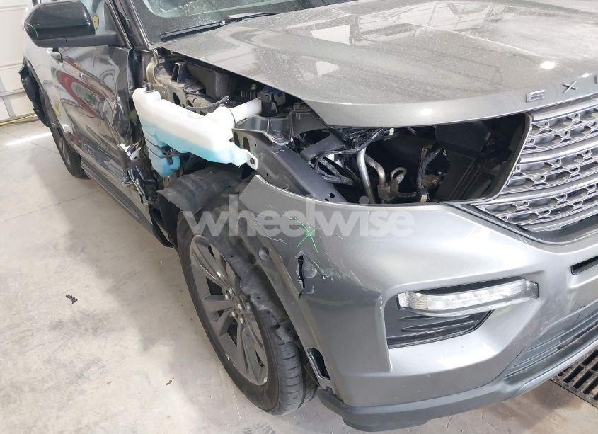 Photo 6 of 2023 Ford Explorer XLT (VIN 1FMSK8DH4PGB32936)