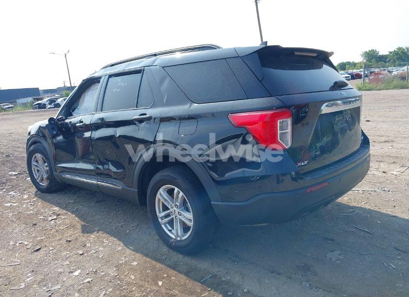 Photo 3 of 2023 Ford Explorer XLT (VIN 1FMSK8DH4PGB57576)
