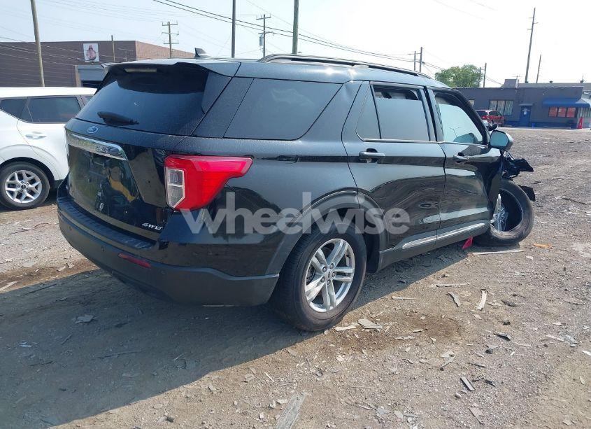 Photo 4 of 2023 Ford Explorer XLT (VIN 1FMSK8DH4PGB57576)