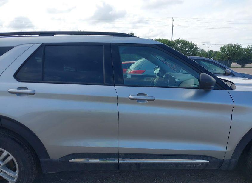 Photo 13 of 2023 Ford Explorer XLT (VIN 1FMSK8DH4PGB60705)