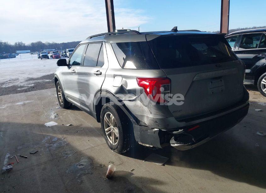 Photo 3 of 2023 Ford Explorer XLT (VIN 1FMSK8DH4PGB92201)
