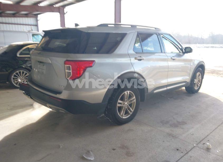 Photo 4 of 2023 Ford Explorer XLT (VIN 1FMSK8DH4PGB92201)