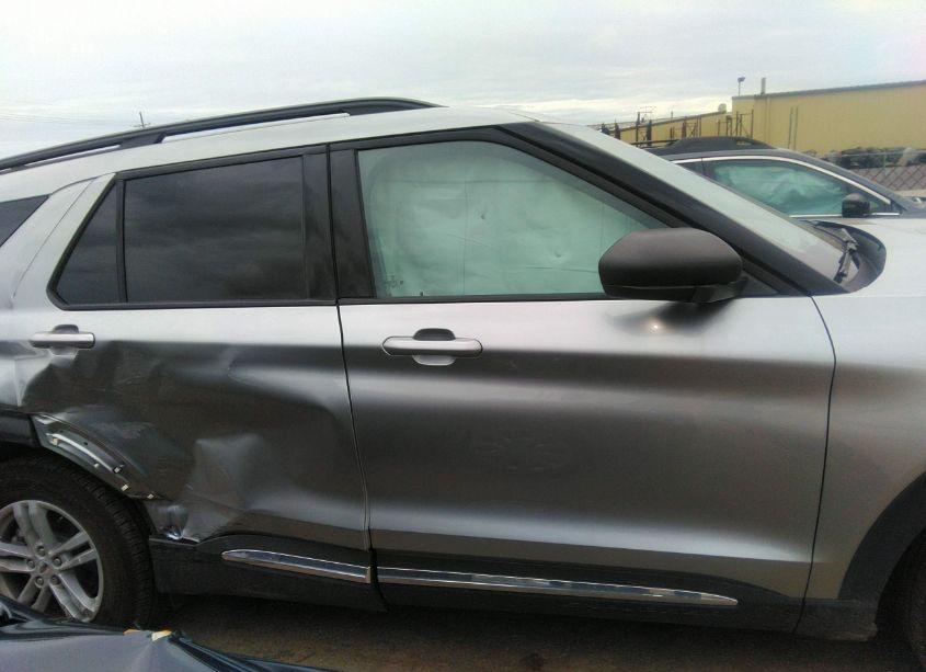 Photo 13 of 2024 Ford Explorer XLT (VIN 1FMSK8DH4RGA19474)