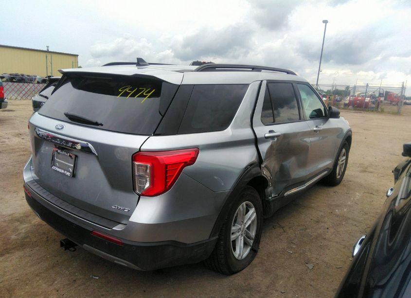 Photo 4 of 2024 Ford Explorer XLT (VIN 1FMSK8DH4RGA19474)