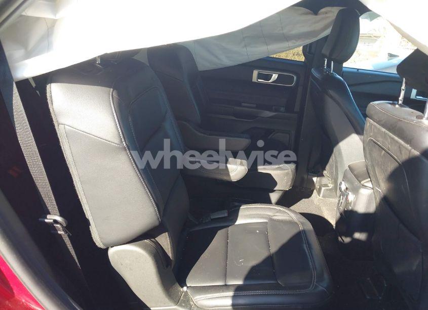 Photo 8 of 2020 Ford Explorer XLT (VIN 1FMSK8DH5LGA37652)