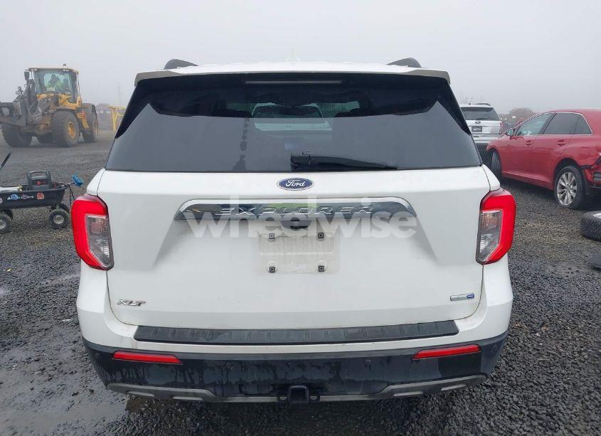 Photo 16 of 2020 Ford Explorer XLT (VIN 1FMSK8DH5LGB06632)