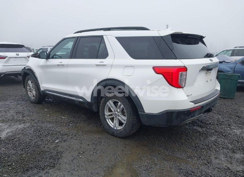 Photo 3 of 2020 Ford Explorer XLT (VIN 1FMSK8DH5LGB06632)