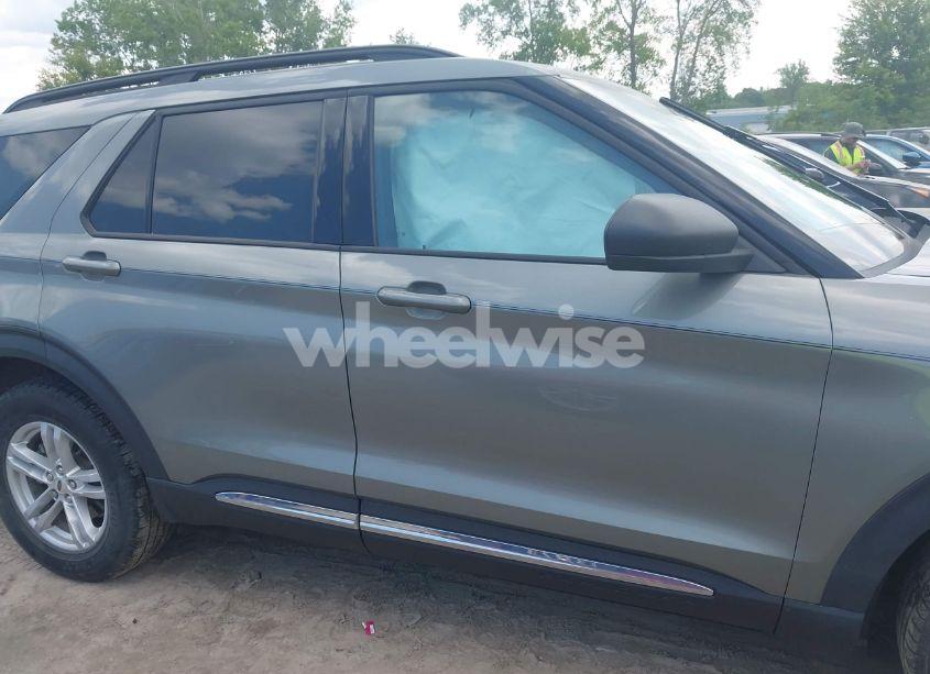 Photo 14 of 2020 Ford Explorer XLT (VIN 1FMSK8DH5LGB20479)