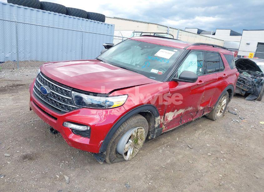 Photo 2 of 2020 Ford Explorer XLT (VIN 1FMSK8DH5LGB70587)