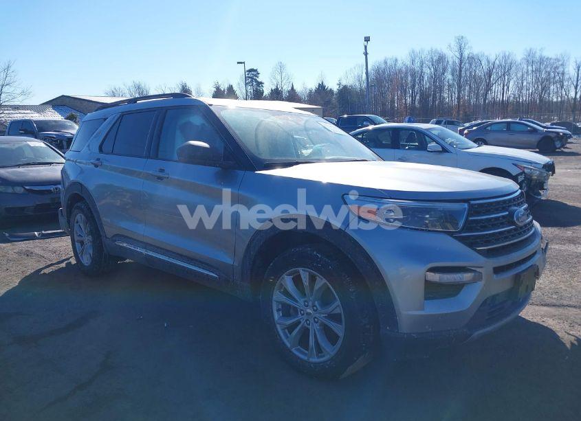 2021 Ford Explorer XLT (VIN 1FMSK8DH5MGA10162) main photo