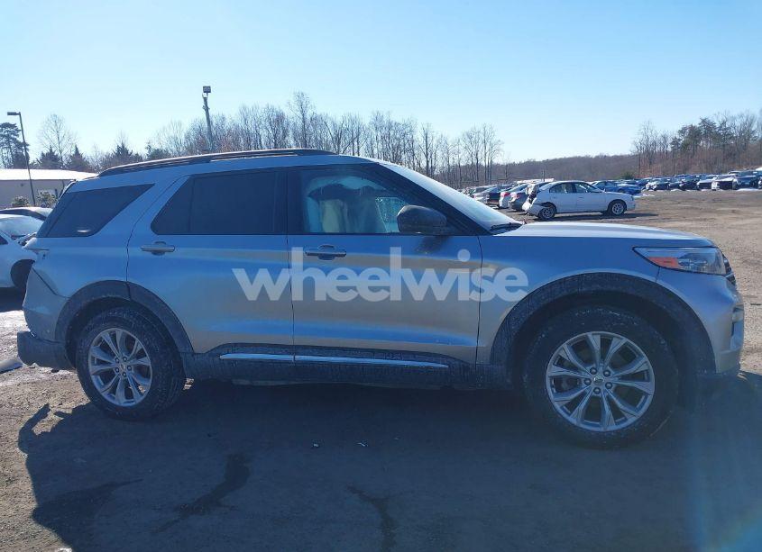 Photo 13 of 2021 Ford Explorer XLT (VIN 1FMSK8DH5MGA10162)