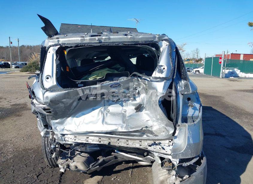 Photo 16 of 2021 Ford Explorer XLT (VIN 1FMSK8DH5MGA10162)