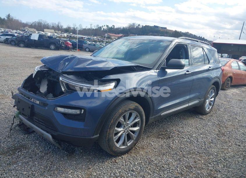 Photo 2 of 2021 Ford Explorer XLT (VIN 1FMSK8DH5MGA48748)