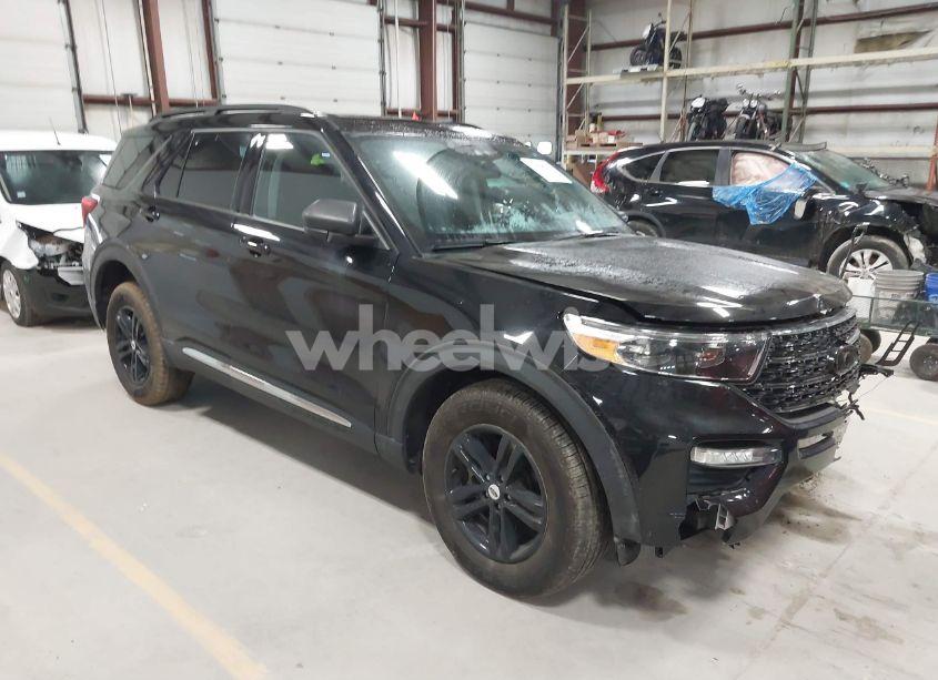 2021 Ford Explorer XLT (VIN 1FMSK8DH5MGB69781) main photo