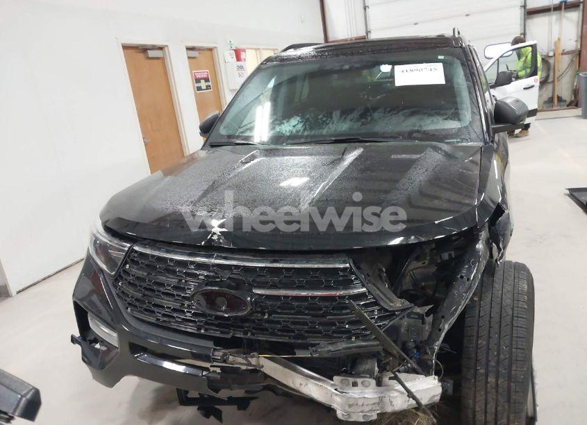 Photo 12 of 2021 Ford Explorer XLT (VIN 1FMSK8DH5MGB69781)