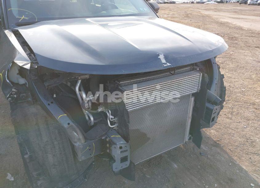 Photo 6 of 2022 Ford Explorer XLT (VIN 1FMSK8DH5NGA74347)