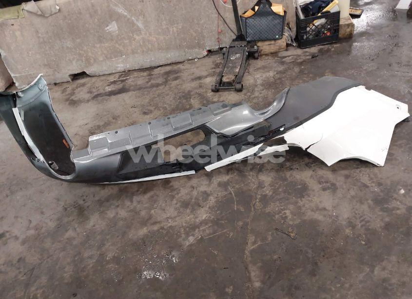 Photo 12 of 2022 Ford Explorer XLT (VIN 1FMSK8DH5NGA78656)