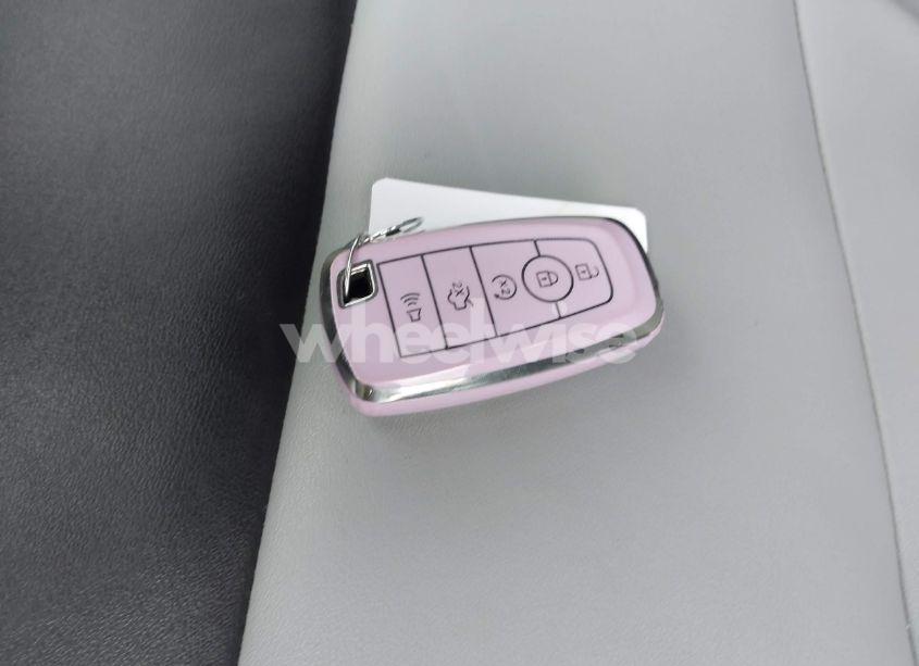 Photo 11 of 2022 Ford Explorer XLT (VIN 1FMSK8DH5NGB07914)