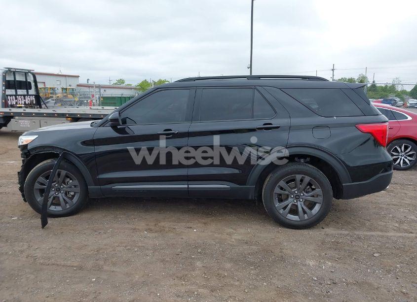 Photo 15 of 2022 Ford Explorer XLT (VIN 1FMSK8DH5NGB07914)
