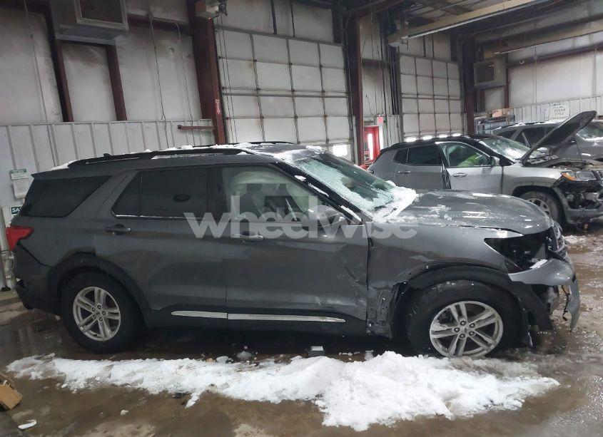 Photo 12 of 2023 Ford Explorer XLT (VIN 1FMSK8DH5PGA61147)