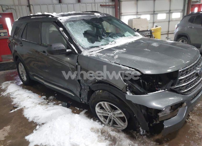 Photo 16 of 2023 Ford Explorer XLT (VIN 1FMSK8DH5PGA61147)