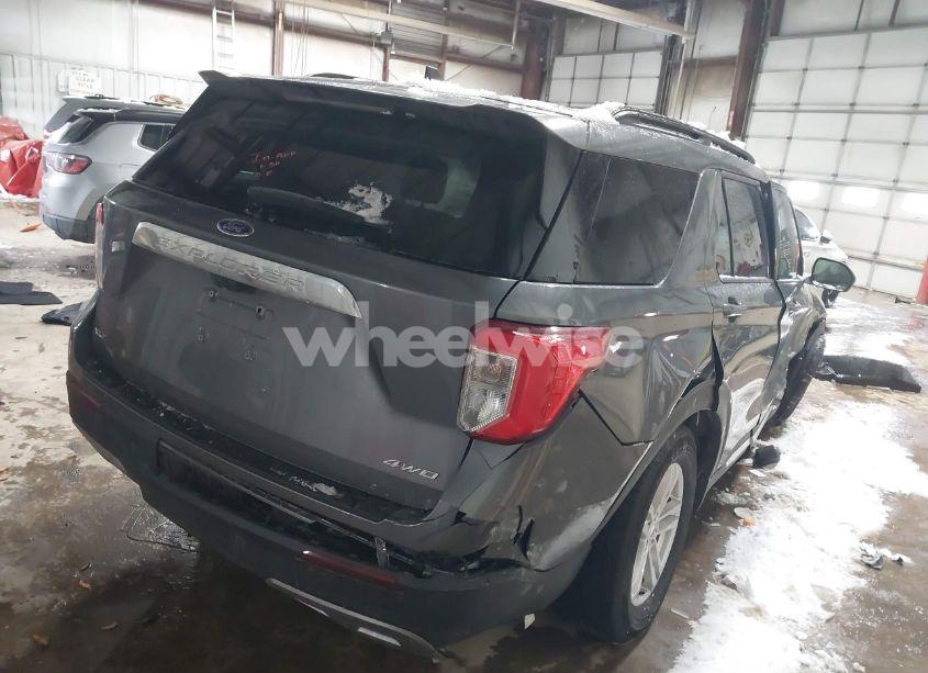 Photo 4 of 2023 Ford Explorer XLT (VIN 1FMSK8DH5PGA61147)